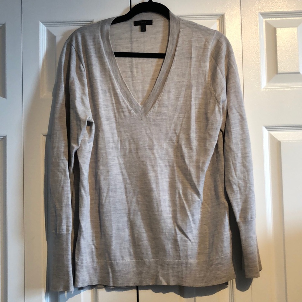 J. Crew Gray Merino Wool V neck Sweater in size L